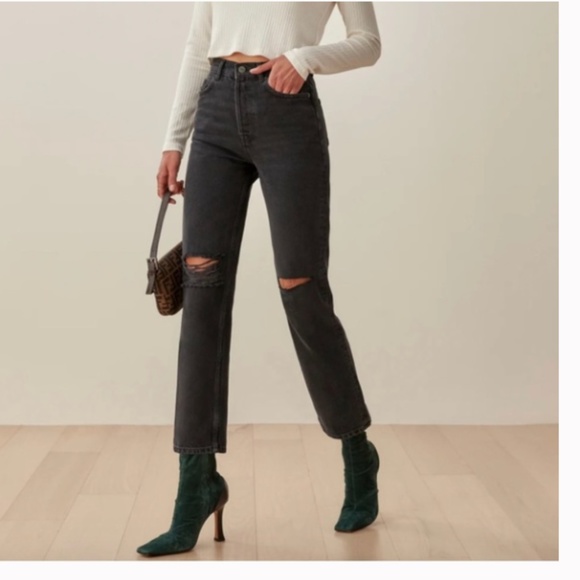 Reformation Cynthia High Rise Straight Jeans in Lagoon Destroyed Black 27 - Picture 9 of 9